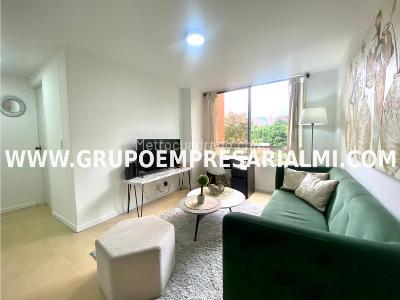 Apartamento de 1 alcoba en arriendo en El Poblado, Medellín, 62 m² · foto 3 de 8