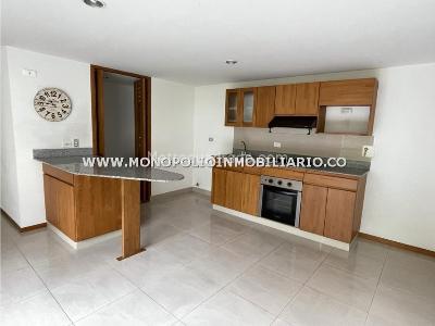 Apartamento de 2 alcobas en venta en Aves Maria, Sabaneta, 55 m² · foto 5 de 11