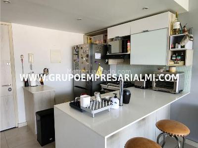 Apartaestudio en venta en Belen, Medellín, 54 m² · foto 2 de 15