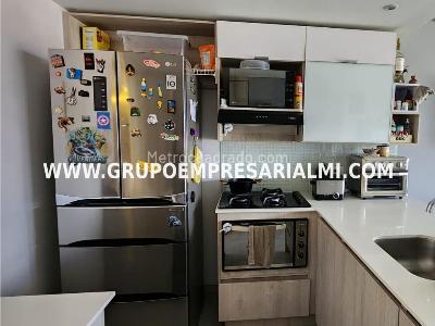Apartaestudio en venta en Belen, Medellín, 54 m² · foto 4 de 15