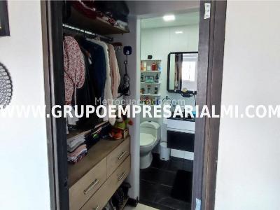 Apartamento en venta en San Pio, Itagüí · foto 10 de 18