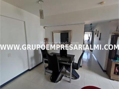 Apartamento en venta en San Pio, Itagüí · foto 3 de 18