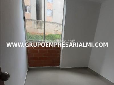 Apartamento de 3 alcobas en venta en La Doctora, Sabaneta, 58 m² · foto 16 de 20