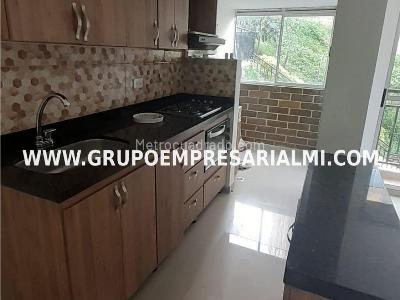 Apartamento de 3 alcobas en venta en La Doctora, Sabaneta, 58 m² · foto 4 de 20