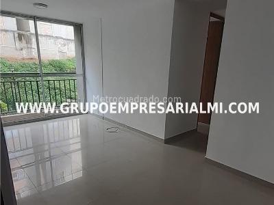 Apartamento de 3 alcobas en venta en La Doctora, Sabaneta, 58 m² · foto 7 de 20