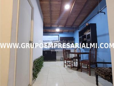 Apartamento de 5 alcobas en venta en Cristobal, Medellín, 300 m² · foto 14 de 20