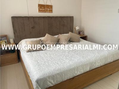 Apartamento de 3 alcobas en venta en El Poblado, Medellín, 88 m² · foto 10 de 19