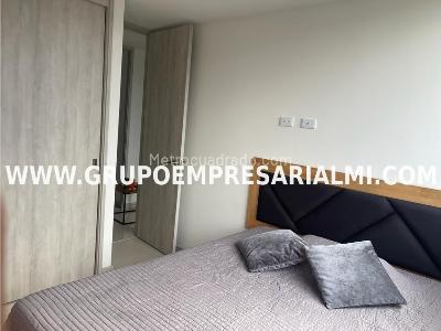 Apartamento de 3 alcobas en venta en El Poblado, Medellín, 88 m² · foto 12 de 19