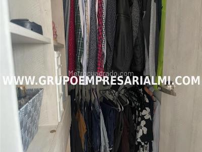Apartamento de 3 alcobas en venta en El Poblado, Medellín, 88 m² · foto 15 de 19