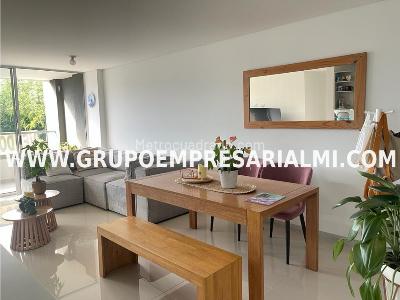 Apartamento de 3 alcobas en venta en El Poblado, Medellín, 88 m² · foto 7 de 19