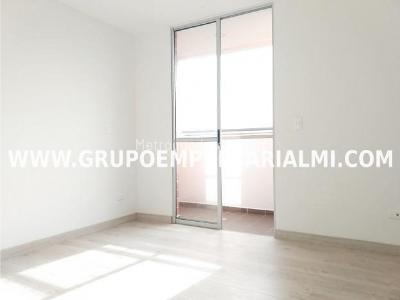 Apartamento en venta en Ditaires, Itagüí · foto 10 de 20
