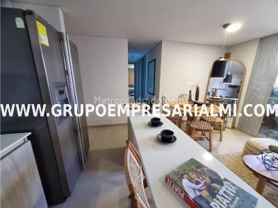 Apartamento de 3 alcobas en venta en San Jose, Sabaneta, 67 m² · foto 2 de 5