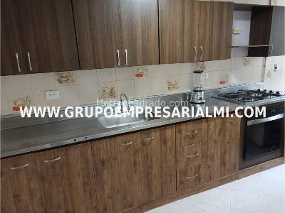 Apartamento de 3 alcobas en venta en El Poblado, Medellín, 130 m² · foto 7 de 20