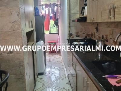 Apartamento en venta en Robledo, Medellín · foto 4 de 15