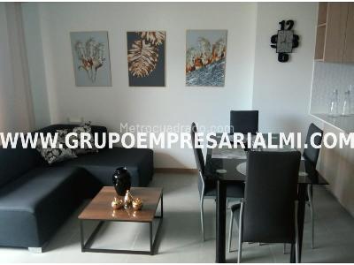 Apartamento de 3 alcobas en arriendo en El Poblado, Medellín, 72 m² · foto 2 de 16
