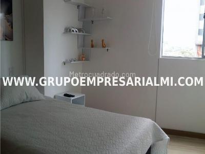 Apartamento de 3 alcobas en arriendo en El Poblado, Medellín, 72 m² · foto 12 de 16