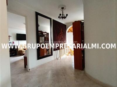 Apartamento de 5 alcobas en venta en Estadio, Medellín, 165 m² · foto 12 de 20