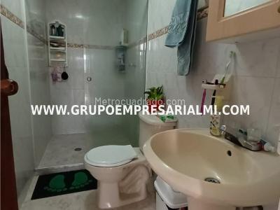 Apartamento de 5 alcobas en venta en Estadio, Medellín, 165 m² · foto 14 de 20