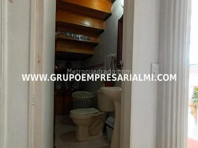 Apartamento de 5 alcobas en venta en Estadio, Medellín, 165 m² · foto 16 de 20