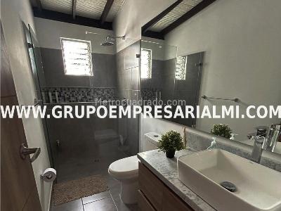Apartamento en venta en Florida Nueva, Medellín · foto 10 de 13