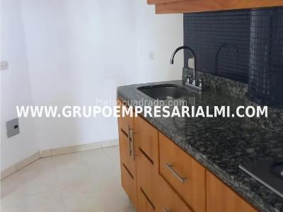 Apartamento de 3 alcobas en venta en San Antonio De Pereira, Rionegro, 72 m² · foto 2 de 10