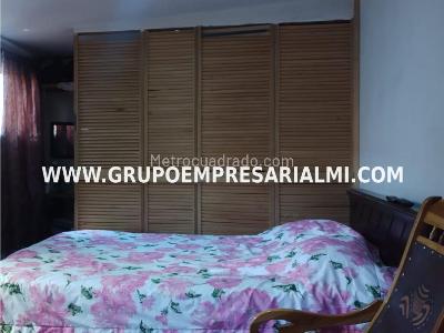 Apartamento de 3 alcobas en venta en Camacol, Bello, 59 m² · foto 15 de 20