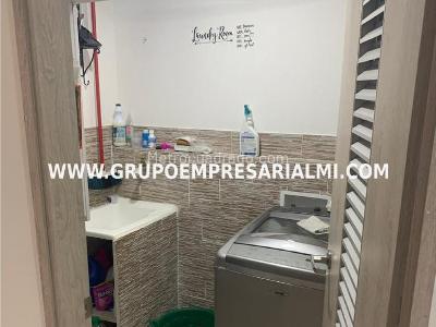 Apartamento de 3 alcobas en venta en La Doctora, Sabaneta, 122 m² · foto 11 de 18
