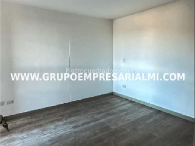 Apartamento de 3 alcobas en venta en Aves Maria, Sabaneta, 76 m² · foto 9 de 16