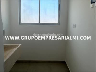 Apartamento de 3 alcobas en venta en Aves Maria, Sabaneta, 76 m² · foto 13 de 16