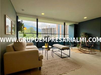 Apartamento de 2 alcobas en arriendo en El Poblado, Medellín, 70 m² · foto 2 de 10