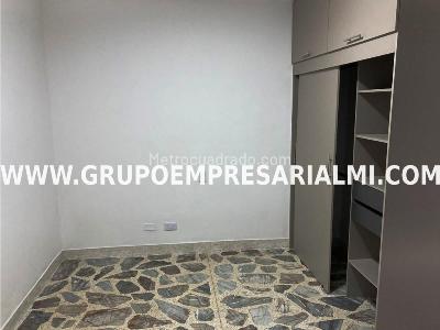 Casa de 4 alcobas en venta en Villa Hermosa, Medellín, 125 m² · foto 8 de 15