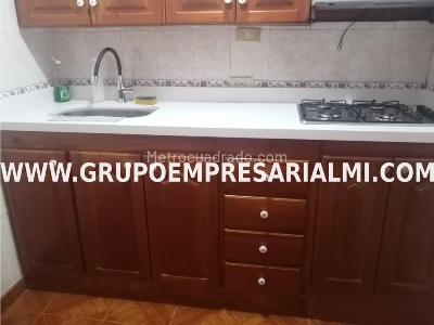 Casa de 5 alcobas en venta en Belen, Medellín, 144 m² · foto 2 de 18