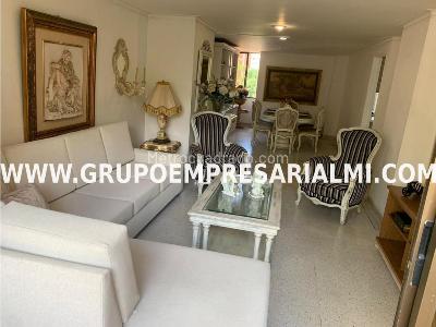 Apartamento de 3 alcobas en venta en Bosques De Zuñiga, Envigado, 124 m² · foto 2 de 13