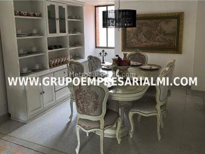 Apartamento de 3 alcobas en venta en Bosques De Zuñiga, Envigado, 124 m² · foto 3 de 13
