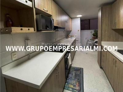 Apartamento de 3 alcobas en venta en Bosques De Zuñiga, Envigado, 124 m² · foto 6 de 13