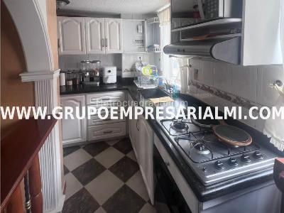 Apartamento en venta en Guayabal, Medellín · foto 2 de 16