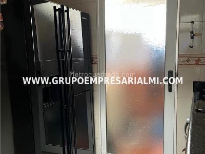 Apartamento en venta en Manrique, Medellín · foto 15 de 20