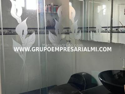 Apartamento en venta en Manrique, Medellín · foto 20 de 20
