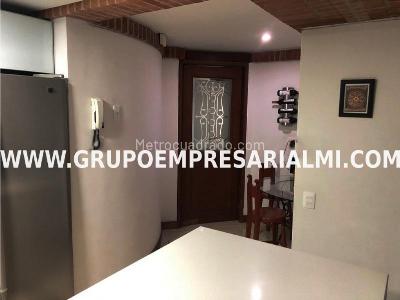 Apartamento en arriendo en El Poblado, Medellín · foto 5 de 16