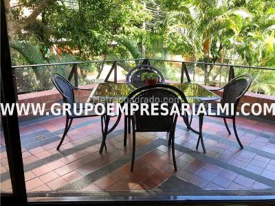 Apartamento en arriendo en El Poblado, Medellín · foto 14 de 16