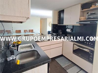 Apartamento de 3 alcobas en venta en San Jose, Sabaneta, 97 m² · foto 11 de 20