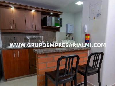 Apartamento de 2 alcobas en venta en Laureles, Medellín, 50 m² · foto 5 de 8