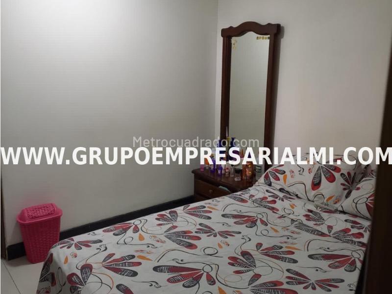 Estudio de 1 Alcoba en Los Colores, Medellín (Piso 1) - 5