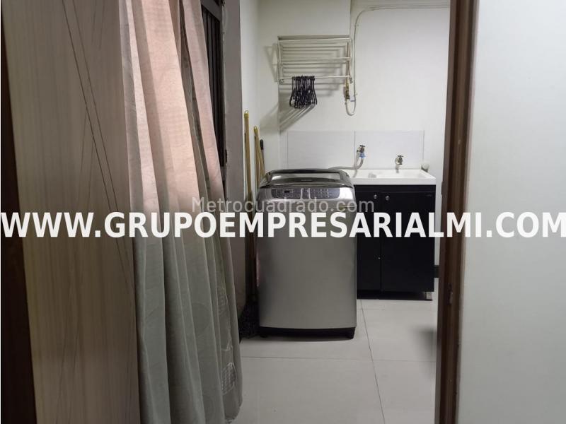 Estudio de 1 Alcoba en Los Colores, Medellín (Piso 1) - 8