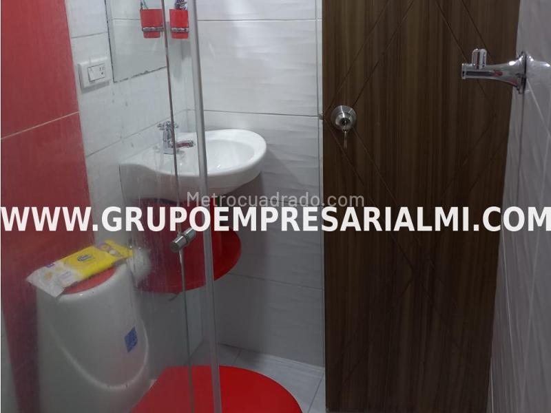 Estudio de 1 Alcoba en Los Colores, Medellín (Piso 1) - 9