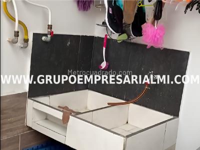 Apartamento de 2 alcobas en venta en Cristo Rey, Medellín, 72 m² · foto 8 de 10