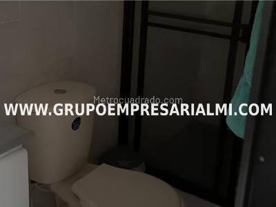 Apartamento de 2 alcobas en venta en Cristo Rey, Medellín, 72 m² · foto 9 de 10