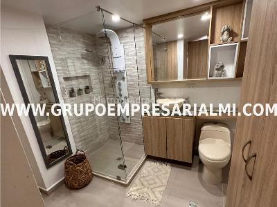 Apartamento en arriendo en Laureles, Medellín · foto 8 de 14