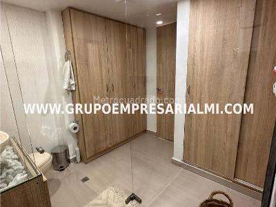 Apartamento en arriendo en Laureles, Medellín · foto 9 de 14