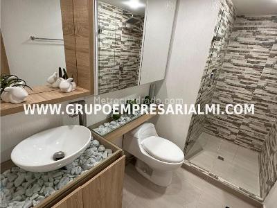Apartamento en arriendo en Laureles, Medellín · foto 10 de 14